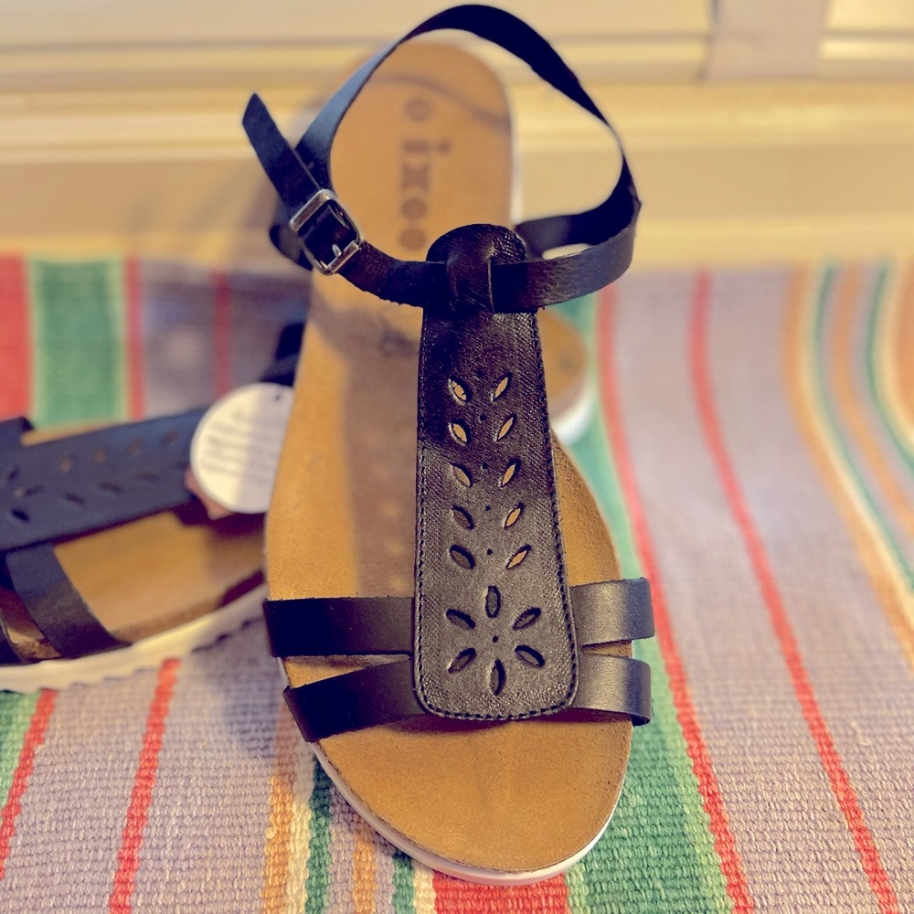 ixoo T strap black leather sandals. Cork footbed with 1/2 inch platform. Size 38